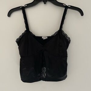 Garage Silk Black Top